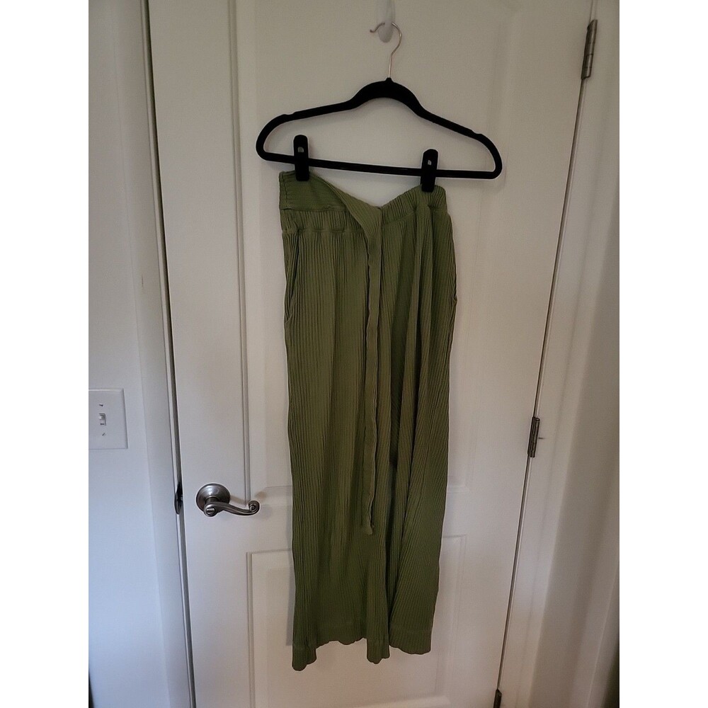 Baserange Ribbed Flare Pull On Pants Stretch Green Waist Tie Womens Size Small
